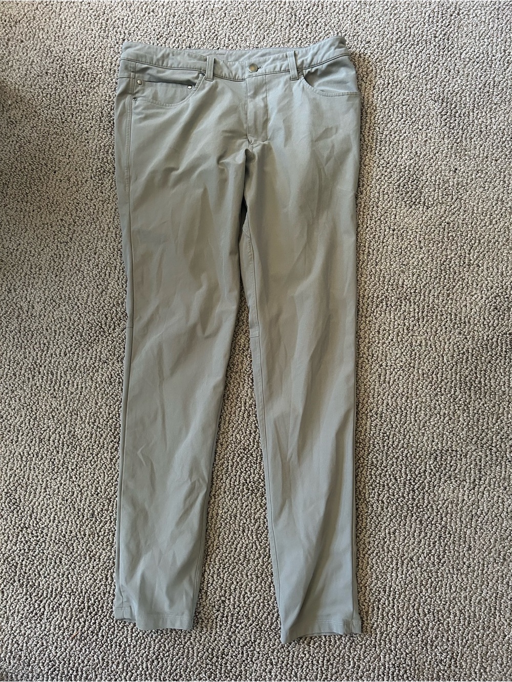 lululemon athletica light sage green tapered pants